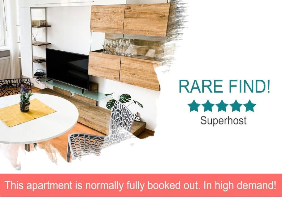 Gorgeous City Center Apartment In Bratislava With Free Parking Экстерьер фото